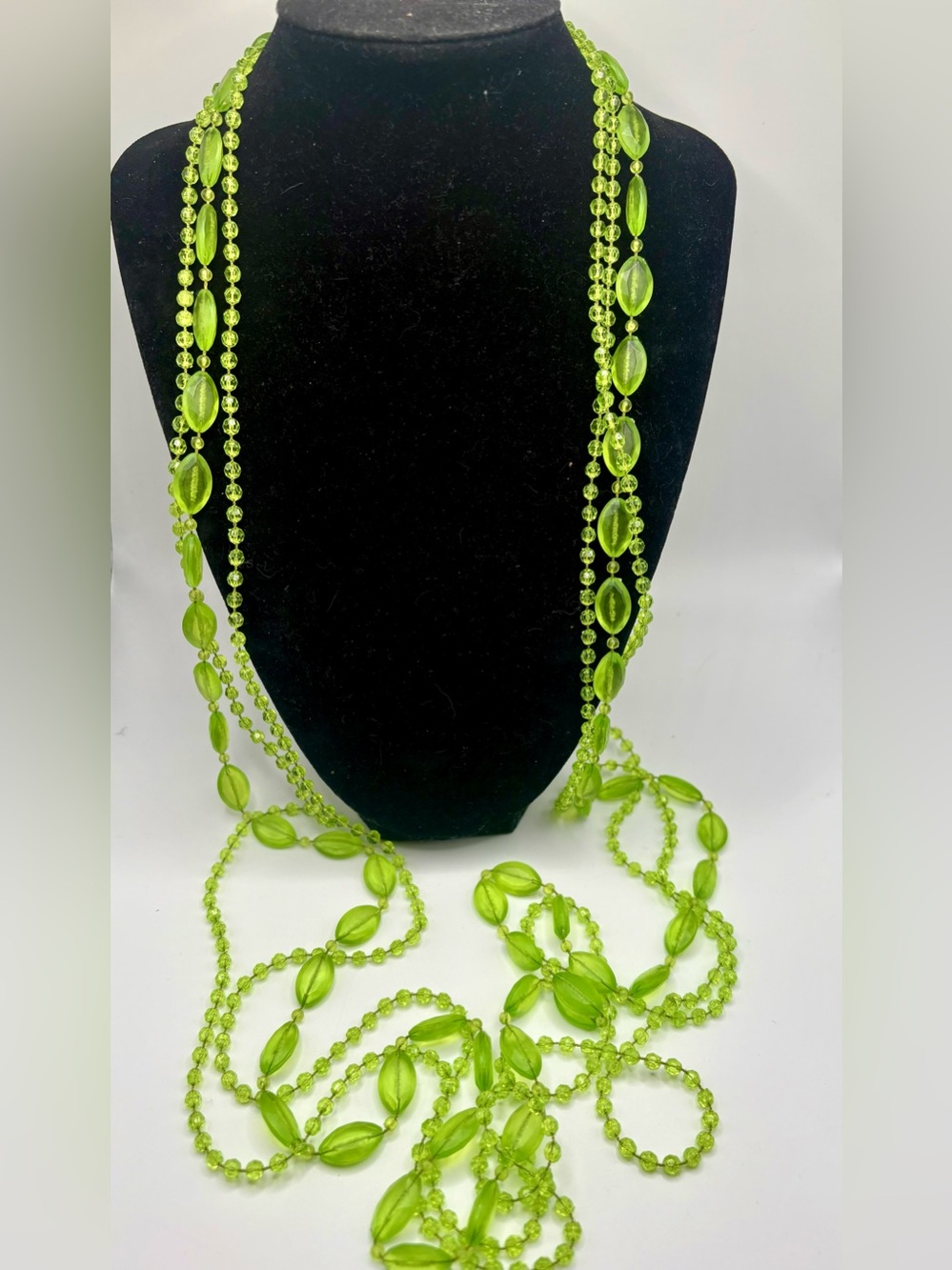 Antique 1920s Art Deco Flapper Necklace 46” Green Beaded Multi Strand Sautoir